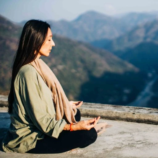 A Beginner's Guide to Meditation: Cultivating Inner Peace and Calm