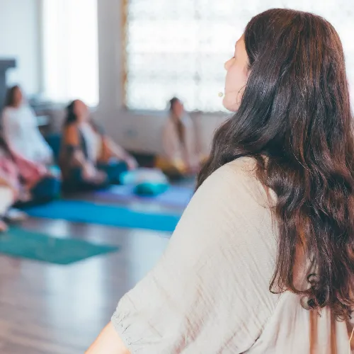 Meditation Classes Online Subscription: Daily Practice vs Occasional Sessions