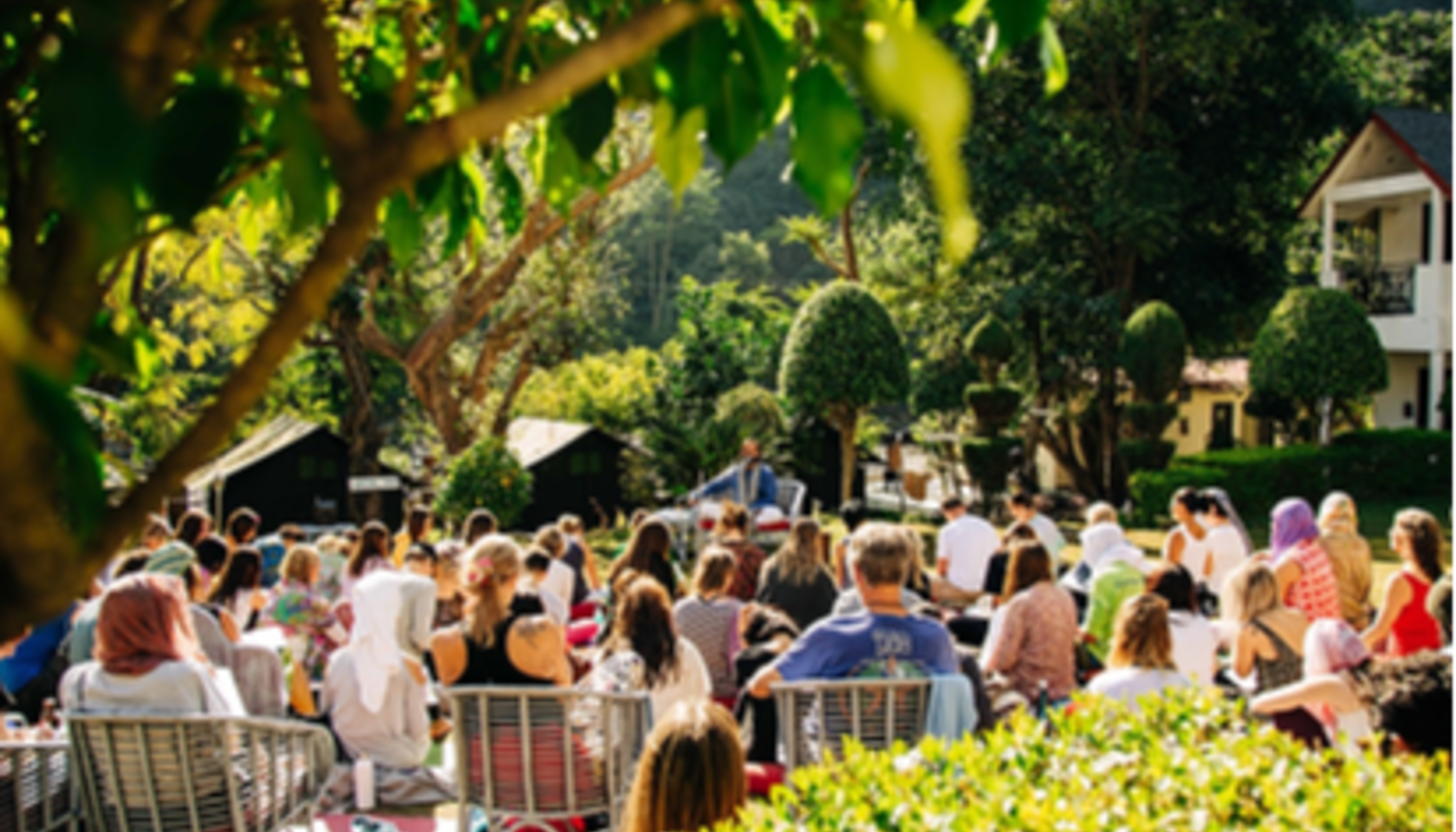 Best Online Yoga Classes for Stress Relief