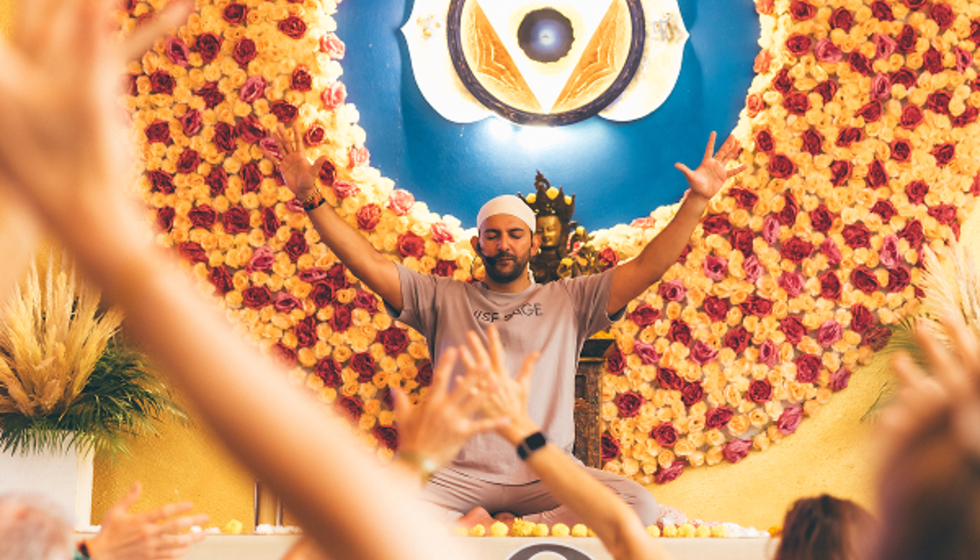 Top Benefits of Practicing Yoga Online