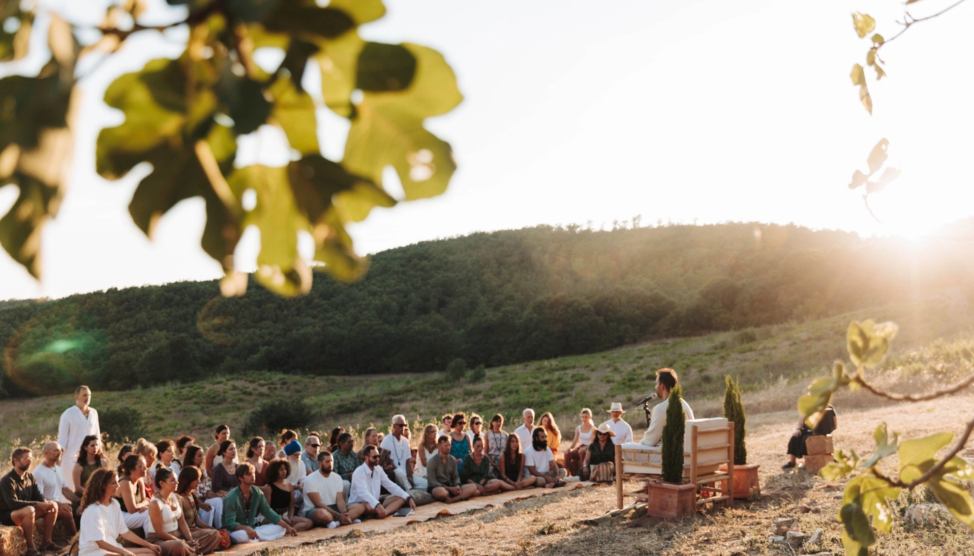 Online Yoga Subscription vs YouTube Yoga: Which is Better?