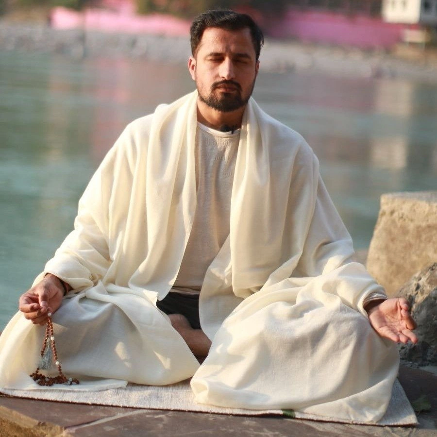 10 Health Benefits of Practicing Yoga Every Day